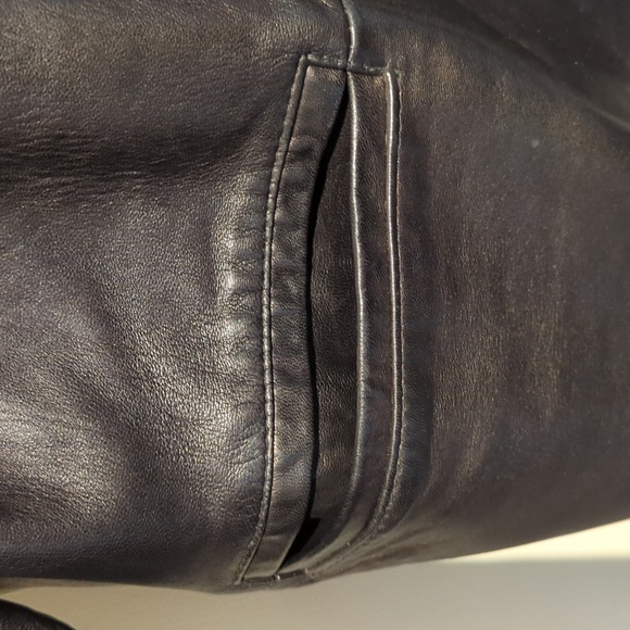 Vintage soft leather vest - Picture 10 of 13